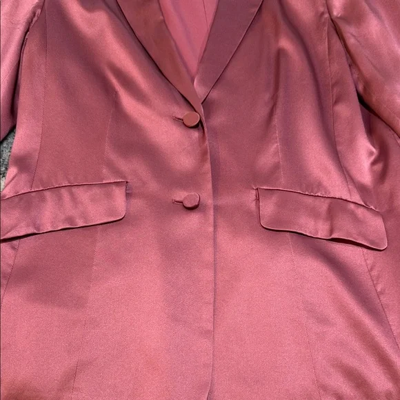 cinq a sept Satin Blazer in Rosewood - Picture 4 of 9